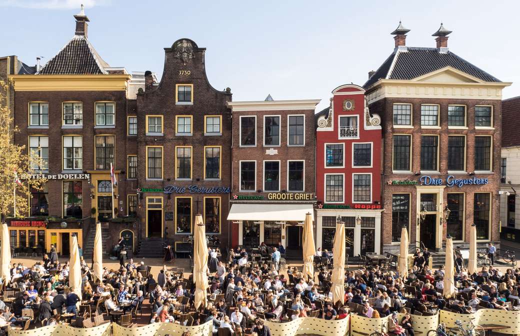Città di Groningen nei Paesi Bassi puzzle online