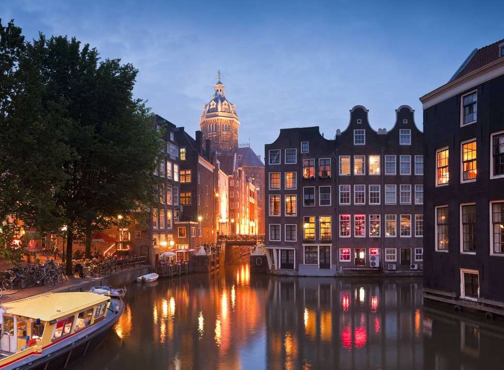 Амстердам ночью Нидерланды онлайн-пазл