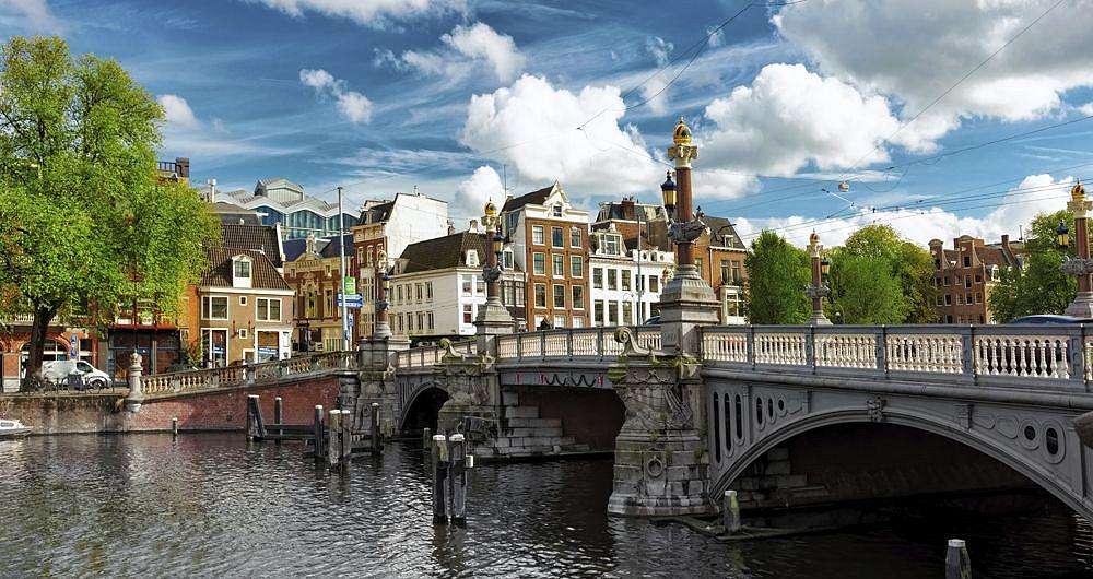 Amsterdam Bridge Nederländerna pussel på nätet