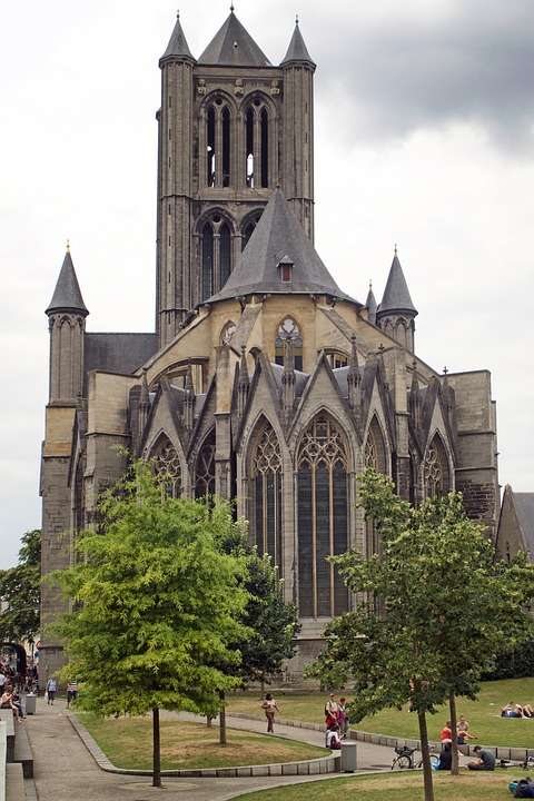 Гент Церковь Святого Николая Бельгия онлайн-пазл