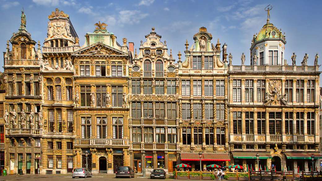 Historische Gebäude in Antwerpen Online-Puzzle