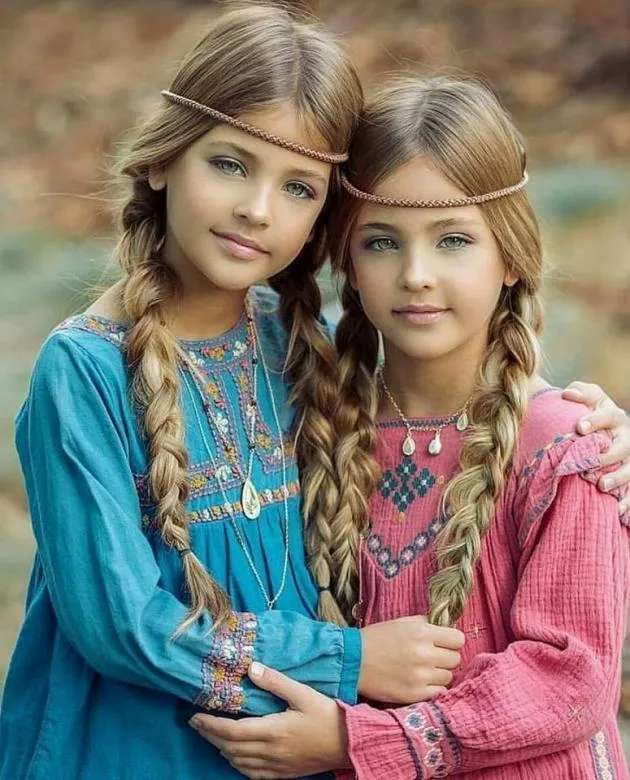 nejkrásnější dvojčata skládačky online