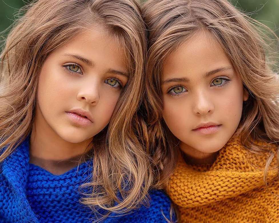 de vackraste tvillingarna Pussel online