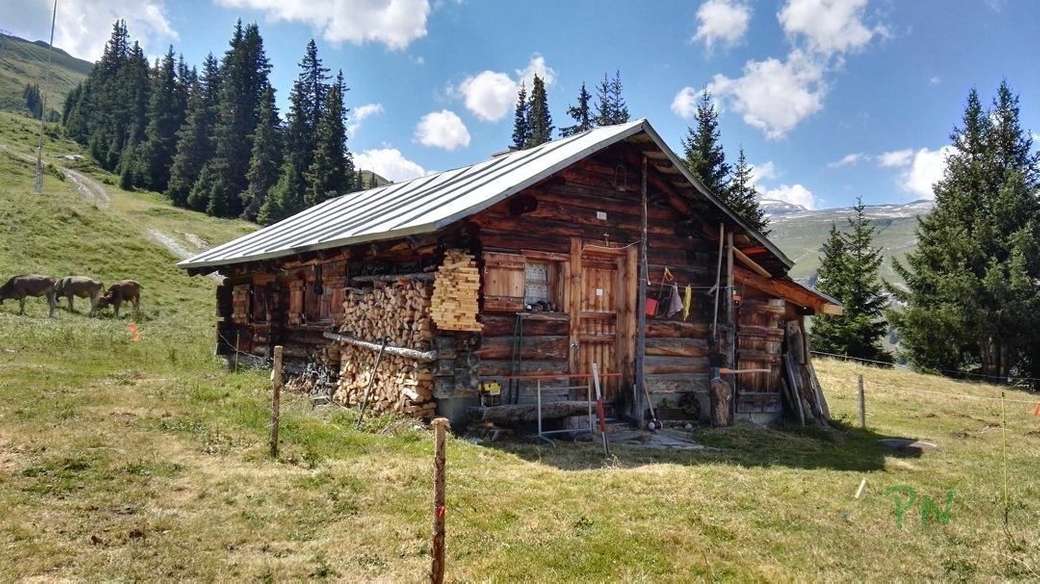 Alpiene hut in Zwitserland legpuzzel online