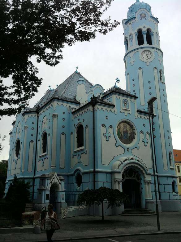 Bratislavský modrý kostel skládačky online