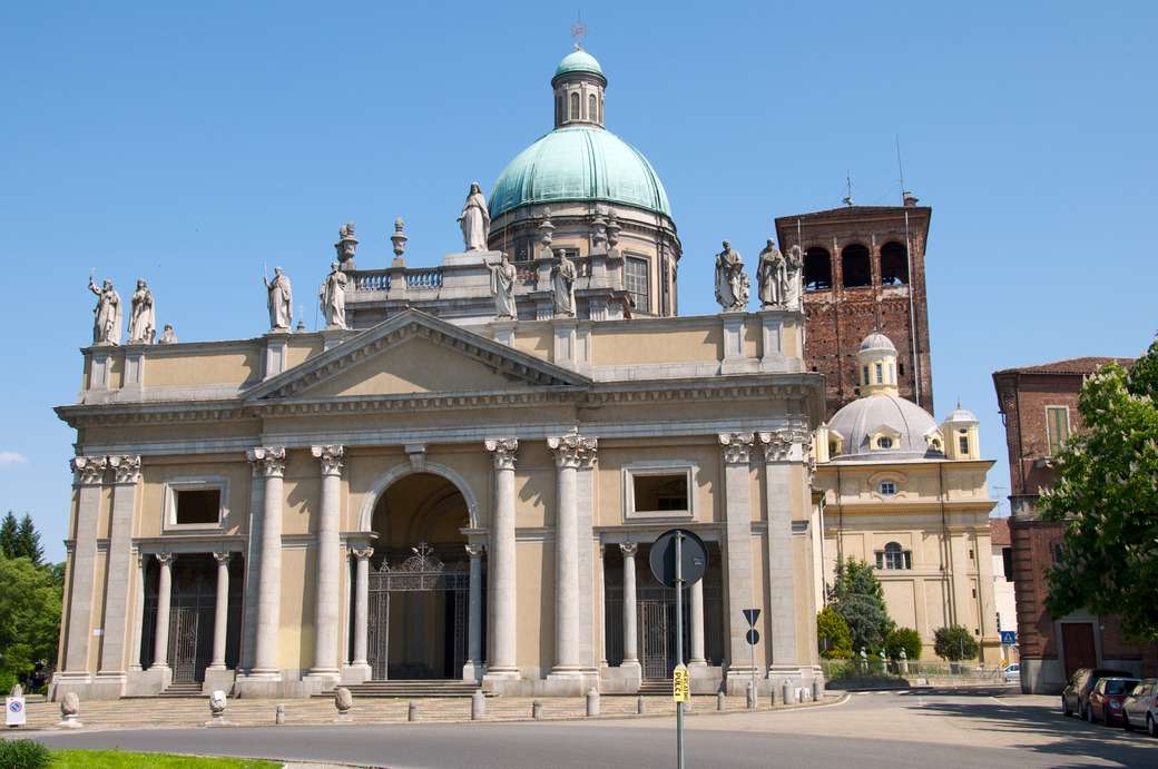 ヴェルチェッリ大聖堂ピエモンテ北イタリア ジグソーパズルオンライン