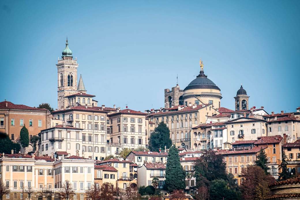 Vy över Bergamo Lombardiet pussel på nätet