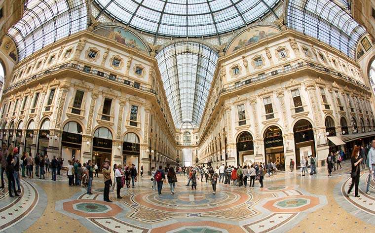 Milánó modern bevásárló galéria kirakós online