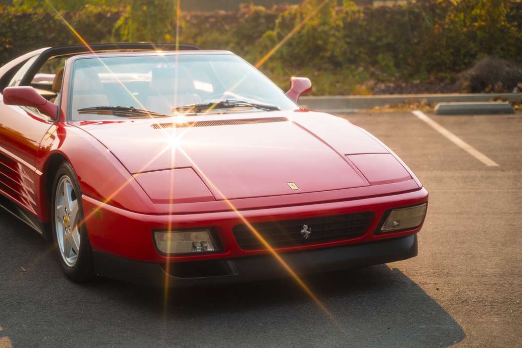 Ferrari 348 Spyder uit 1990 online puzzel