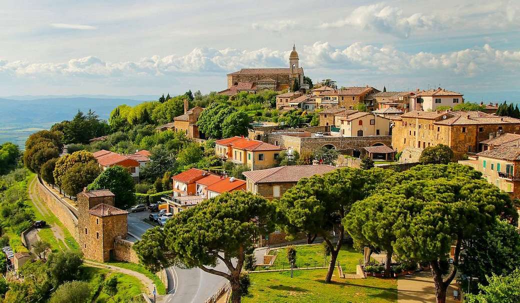 Montalcino in der Toskana Online-Puzzle