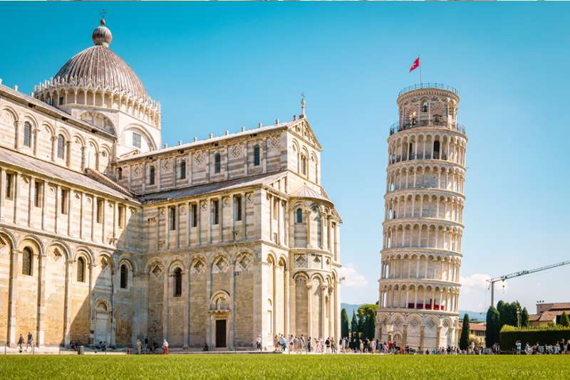 Пизанский собор и Пизанская башня Тоскана онлайн-пазл