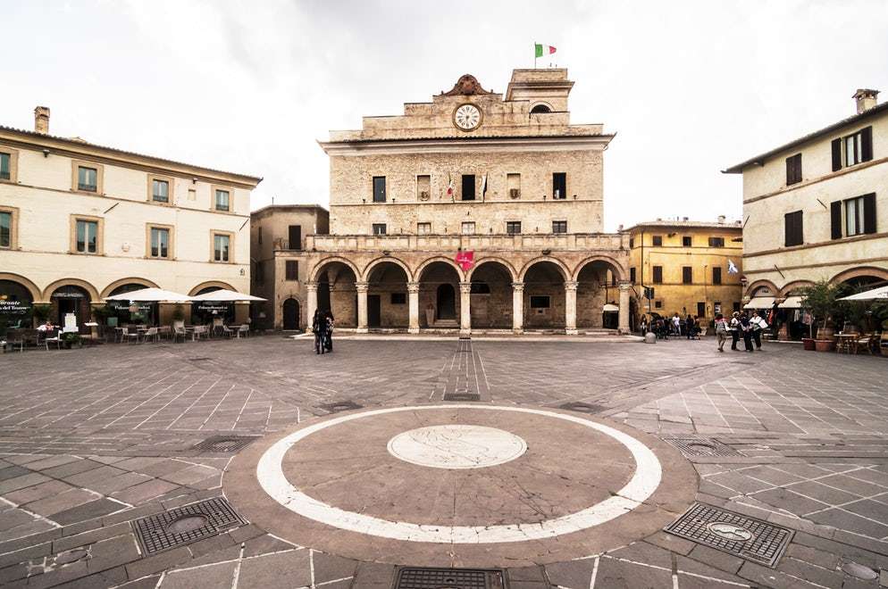 Montefalco in Umbria puzzle online