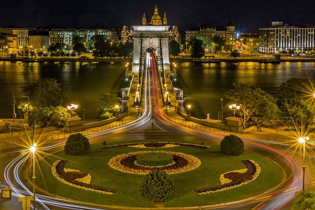 Most - Budapešť skládačky online