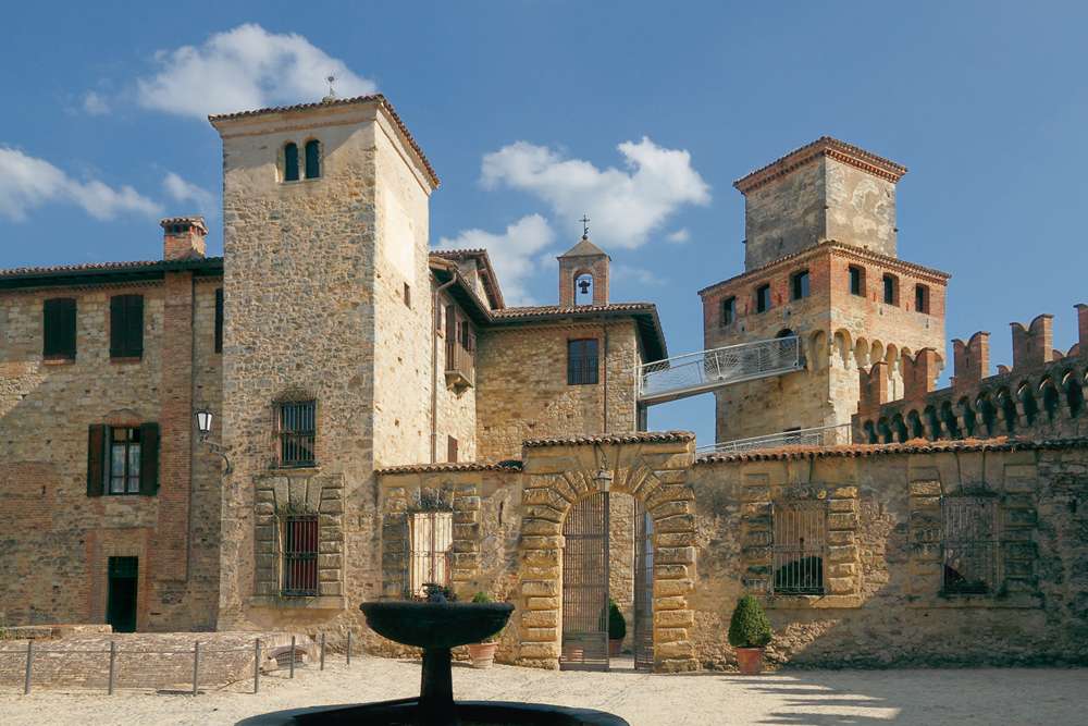 Castello di Vigoleno Emilia Romagna Italien Online-Puzzle