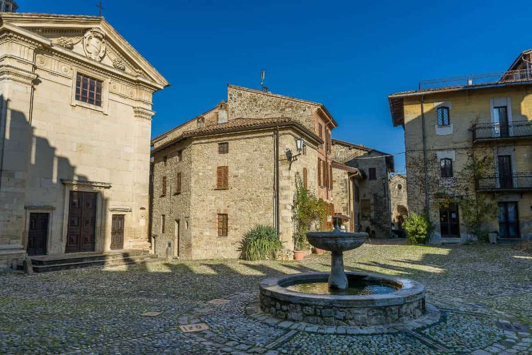 Castello di Vigoleno Emilia Romagna Itálie skládačky online