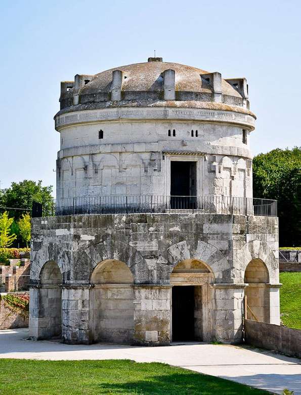 Ravenna Mausoleum Theoderich Emilia Romagna Online-Puzzle