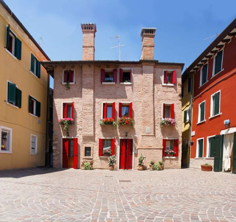 Старый город Каорле Венето Италия онлайн-пазл