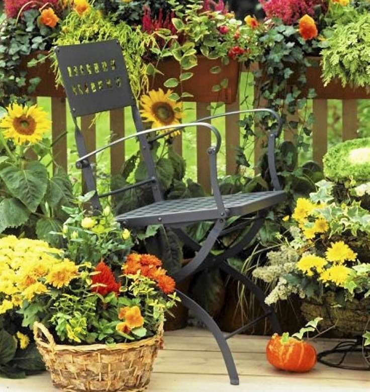 Auf der Terrasse mit Blumen Puzzlespiel online