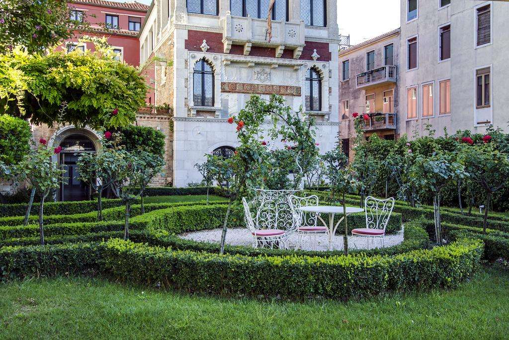 Verborgen tuinen in Venetië legpuzzel online