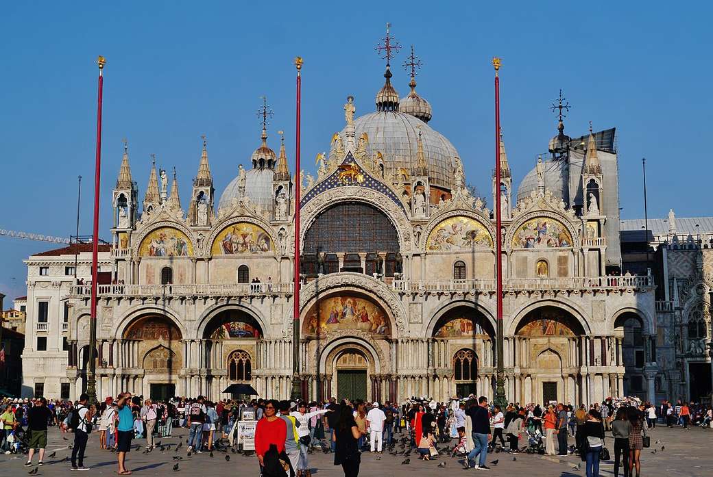 ヴェネツィアのサンマルコ寺院 ジグソーパズルオンライン