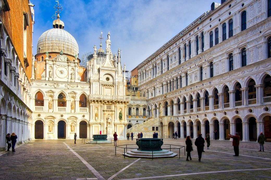 Ο καθεδρικός ναός του Αγίου Μάρκου και η πλατεία του Αγίου Μάρκου Βενετία παζλ online