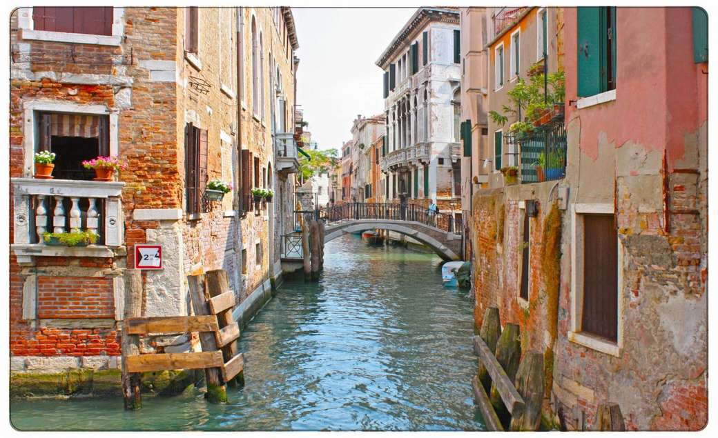 Kanäle und Brücken in Venedig Puzzlespiel online