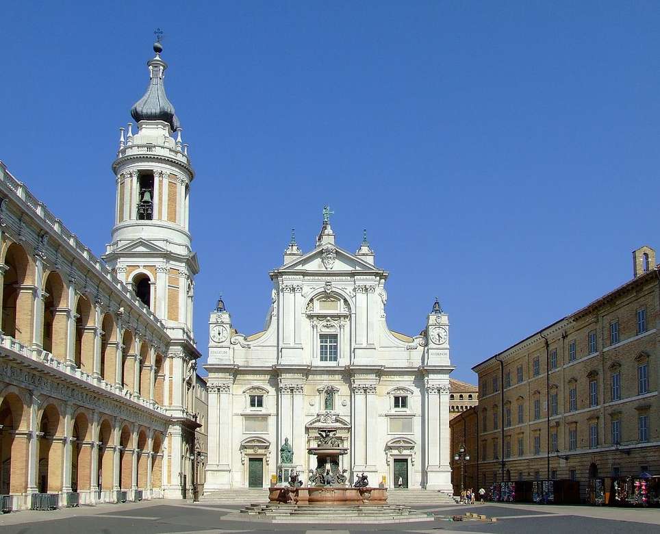 Loreto Cathedral en Piazaa Marche Italië legpuzzel online