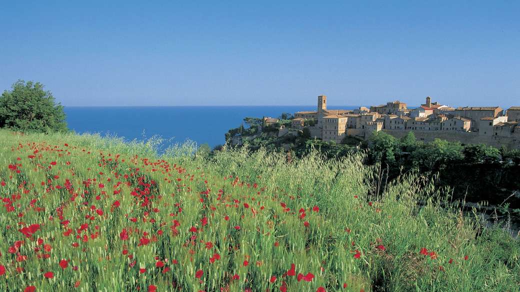 Torre di Palme town in Marche Italy jigsaw puzzle online