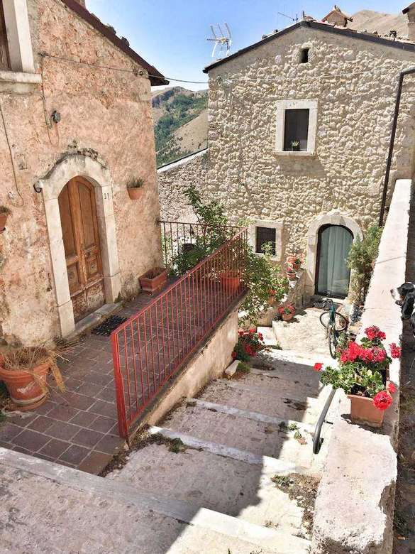 Santo Stefano di Sessanio Abruzzo Italië legpuzzel online