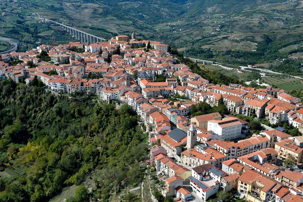 Regiunea Agnone din Molise, Italia jigsaw puzzle online