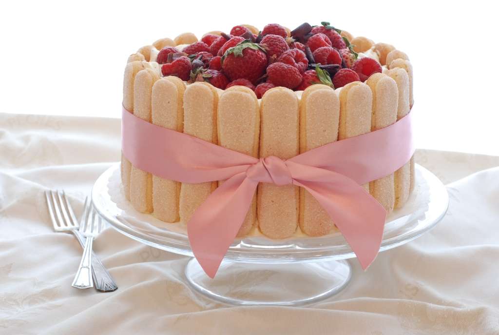 Торта с ванилия онлайн пъзел