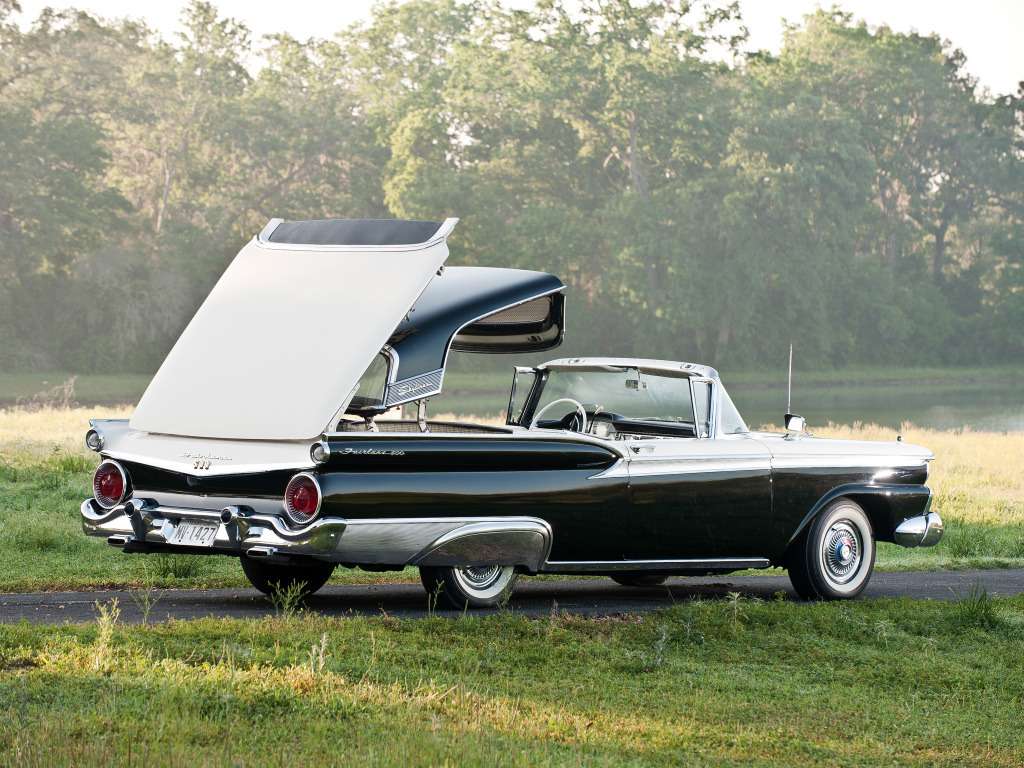 Ford Fairlane Skyliner del 1959 puzzle online