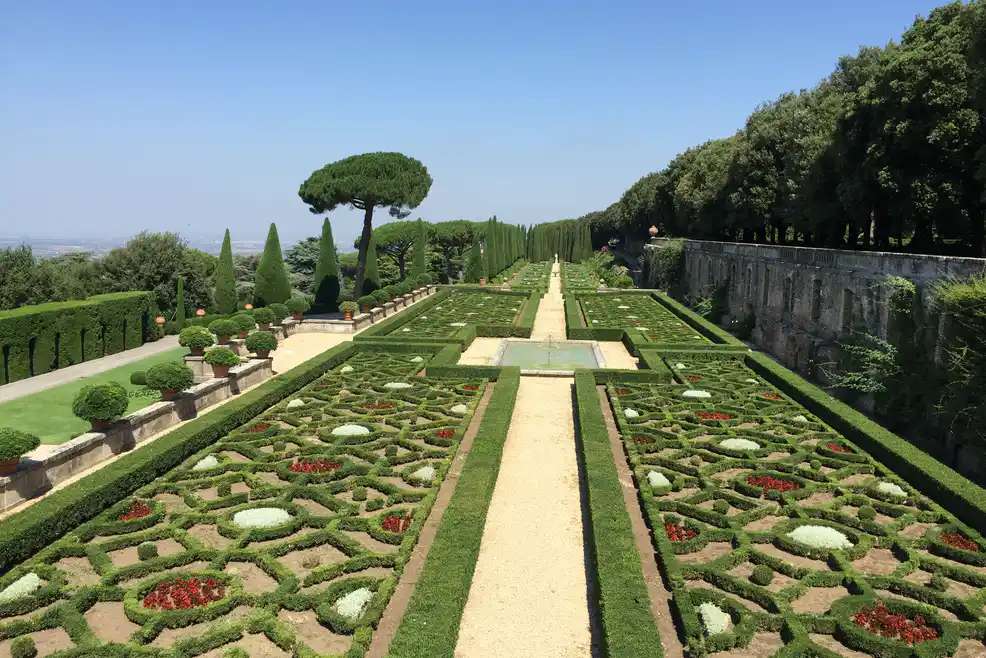 Castel Gandolfo pápai rezidencia kert, Lazio régió online puzzle