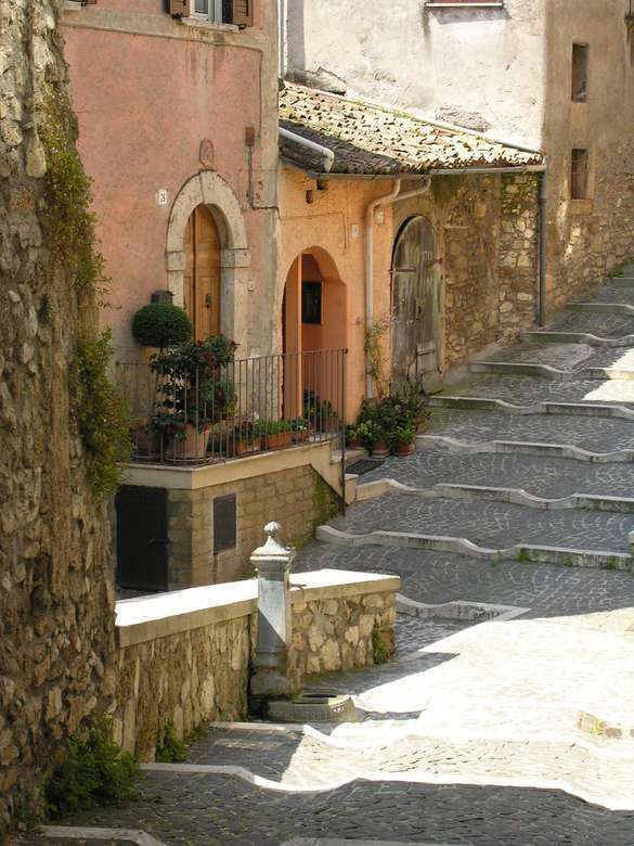 Ferentino-regionen Lazio Italien Pussel online