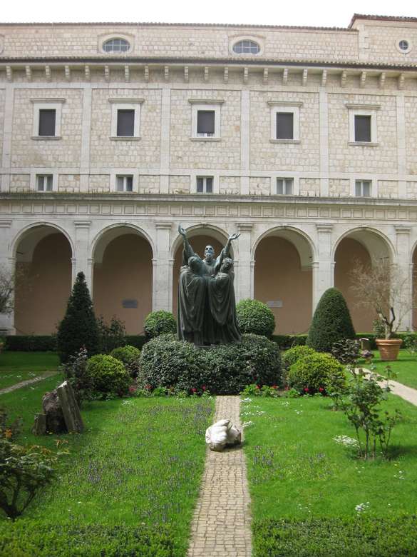 Monte Cassino Abbey Region Latium Italien Online-Puzzle