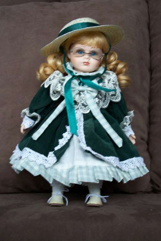 Коллекционная кукла пазл онлайн