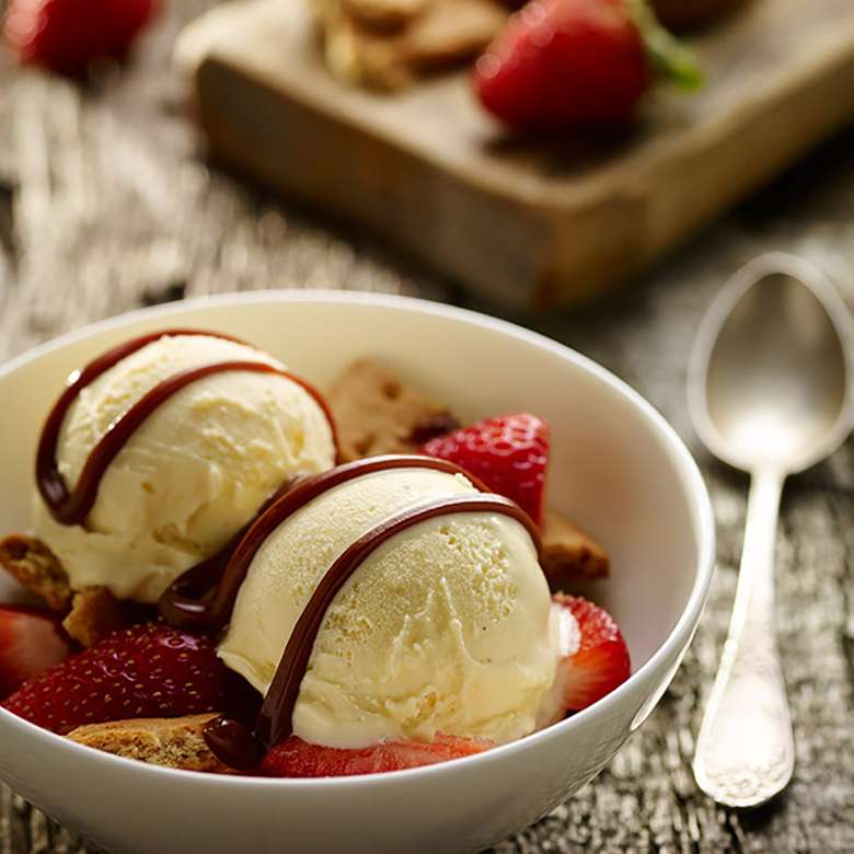 Ice cream with fruits jigsaw puzzle online