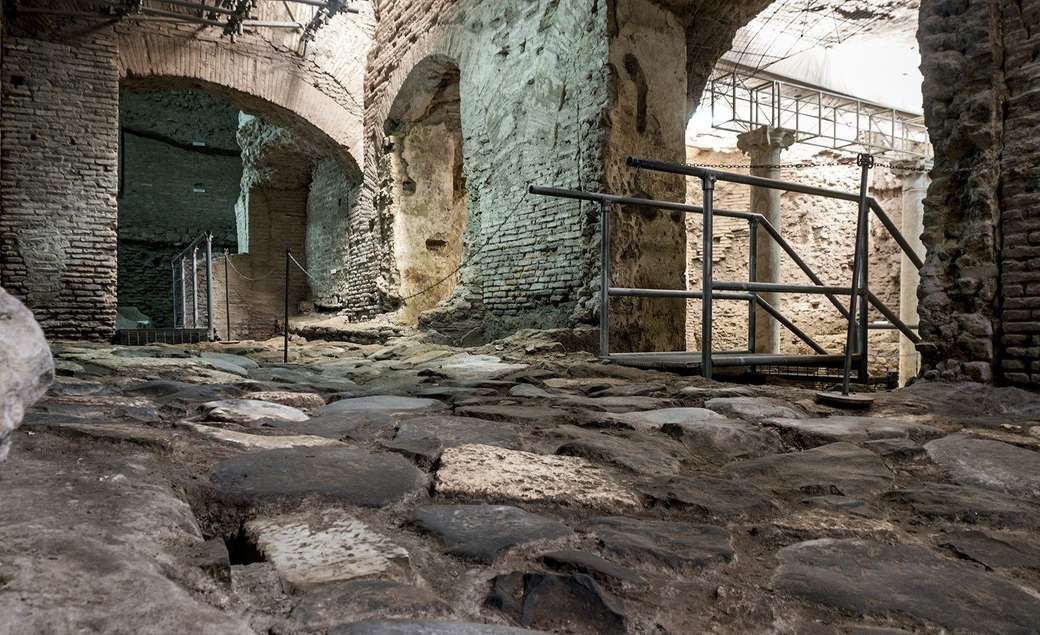 Cripta de la antigua Roma Balbi rompecabezas en línea