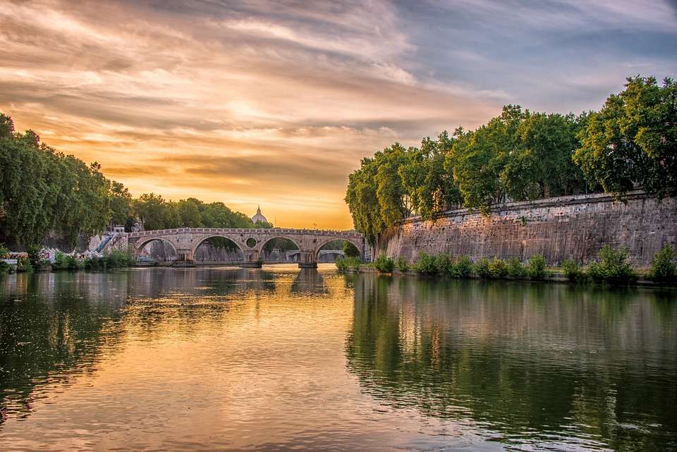 Římský most přes Tiberu online puzzle