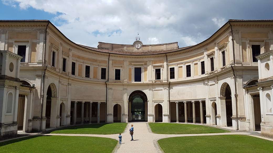 Musée étrusque de la Villa Giulia de Rome puzzle en ligne