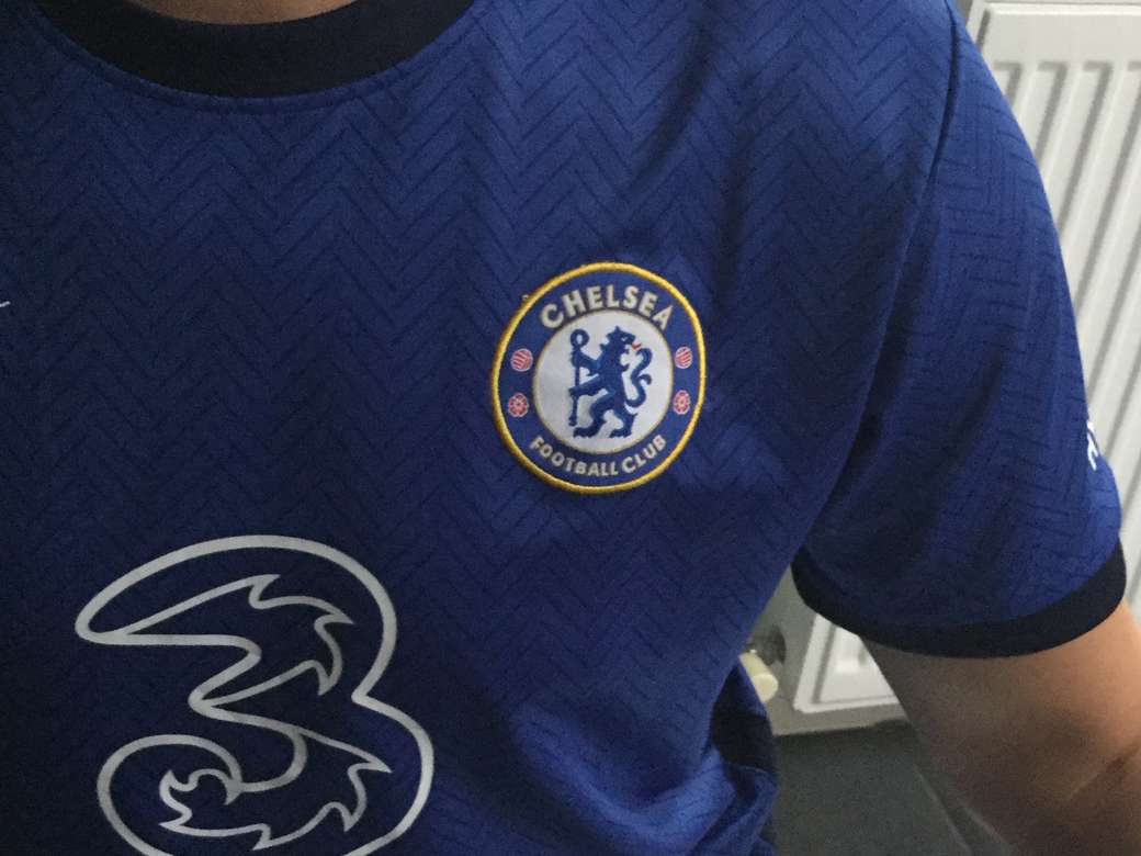Chelsea-badge online puzzel
