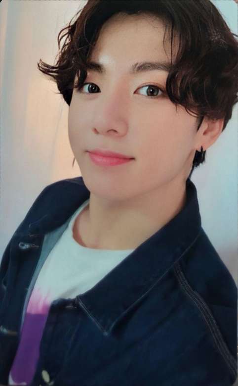 Jeon Jungkook. jigsaw puzzle online