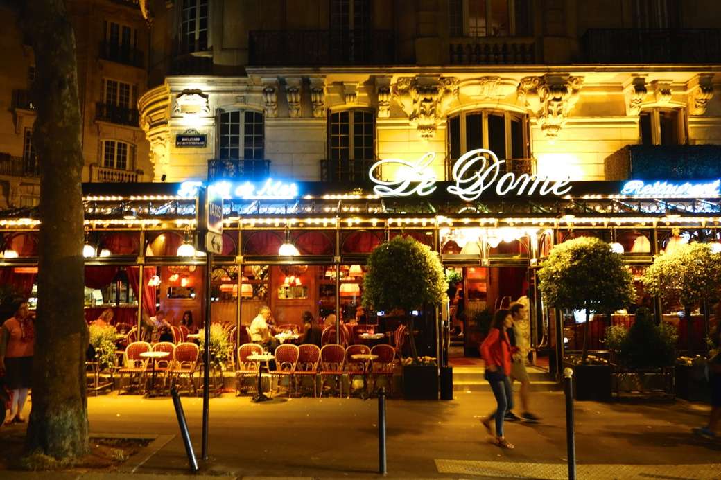 Jezte v Paříži skládačky online