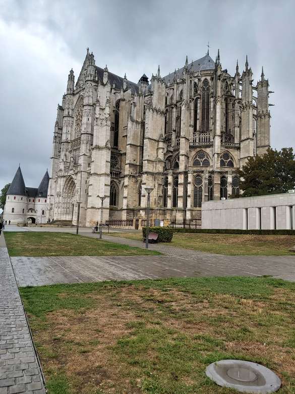 Kathedrale von Beauvais Online-Puzzle