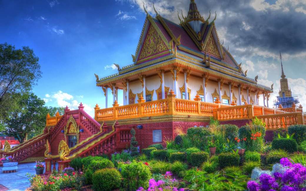 buddhist temple flowers jigsaw puzzle online