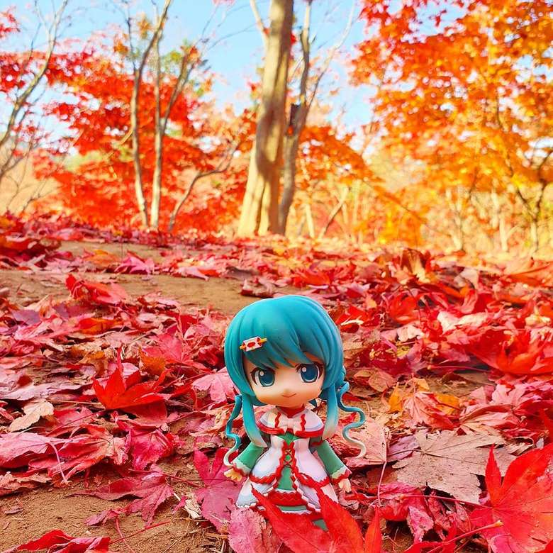 Hatsune Miku en automne puzzle en ligne