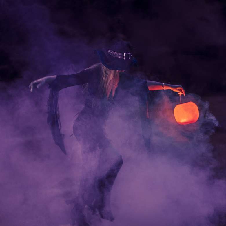 Halloween boszorkány! kirakós online