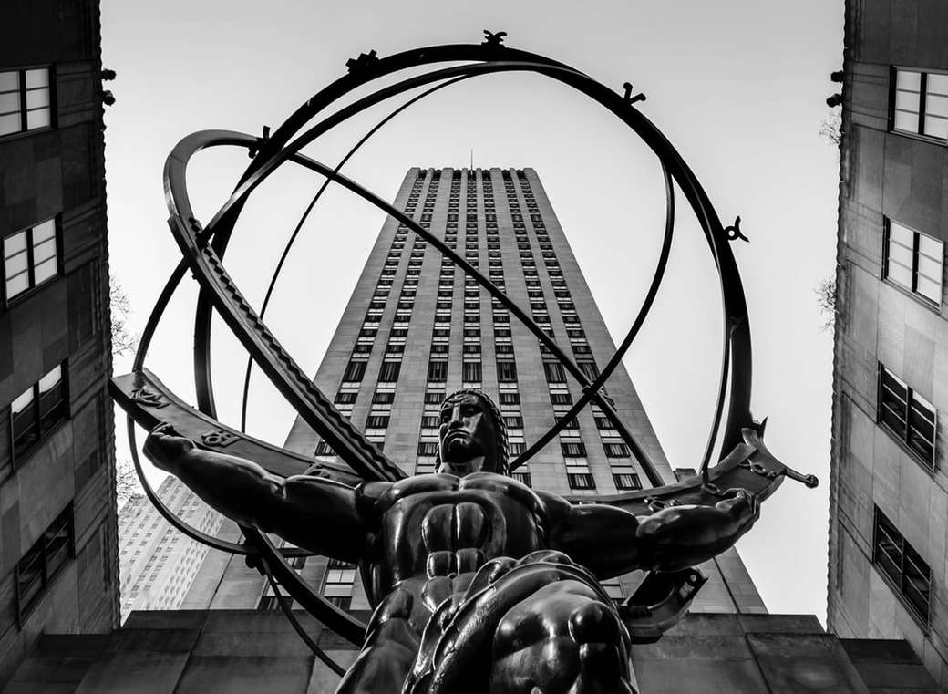 Статуя Атласа, Нью-Йорк, 2018 г. пазл онлайн