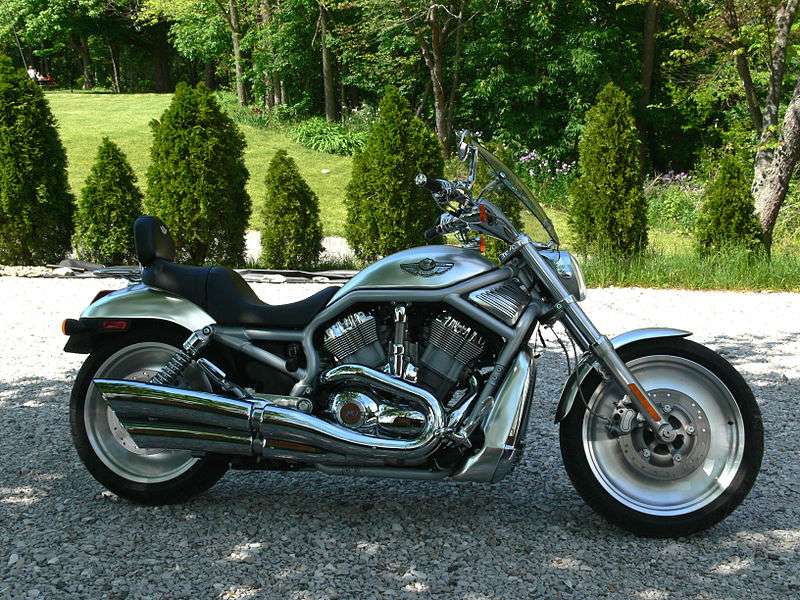 Harley Davidson V-Rod rompecabezas en línea