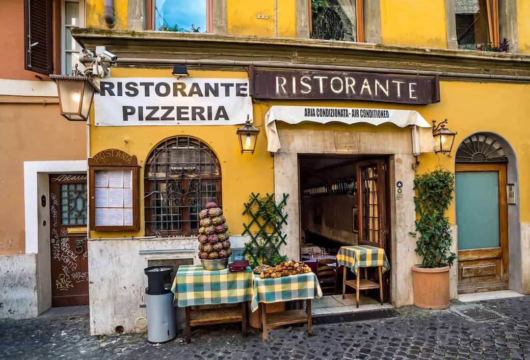 Pizzería del casco antiguo de Roma rompecabezas en línea
